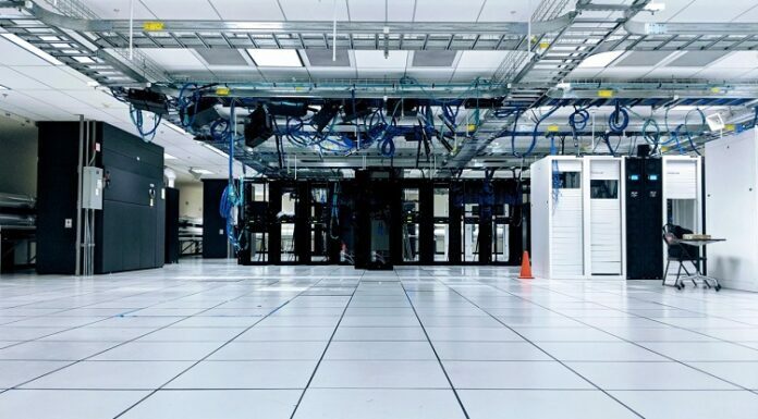 Debunking 7 Myths about Hyperconverged Infrastructure Hyperconverged Infrastructure